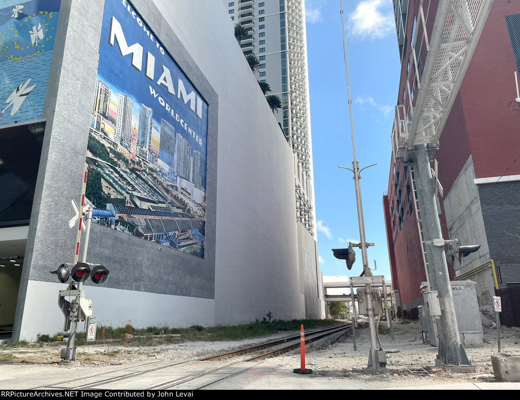 Florida East Coast RR Right of Way at the NW 1st Ave xing in Downtown Miami